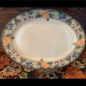 Mikasa Garden Harvest platter
